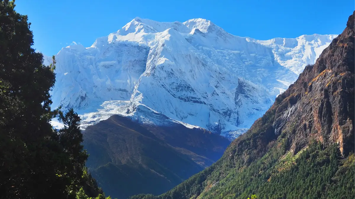 mountain view annapurna iv