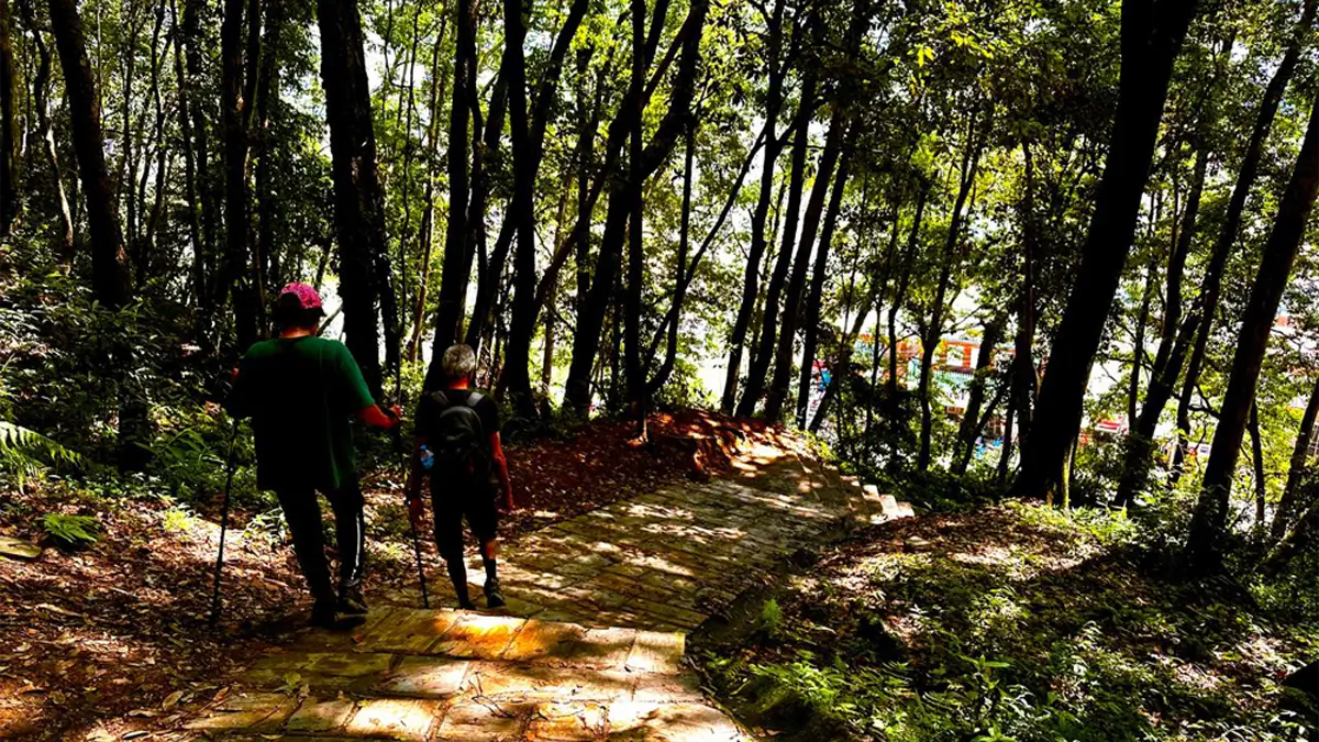 jamacho hiking trail