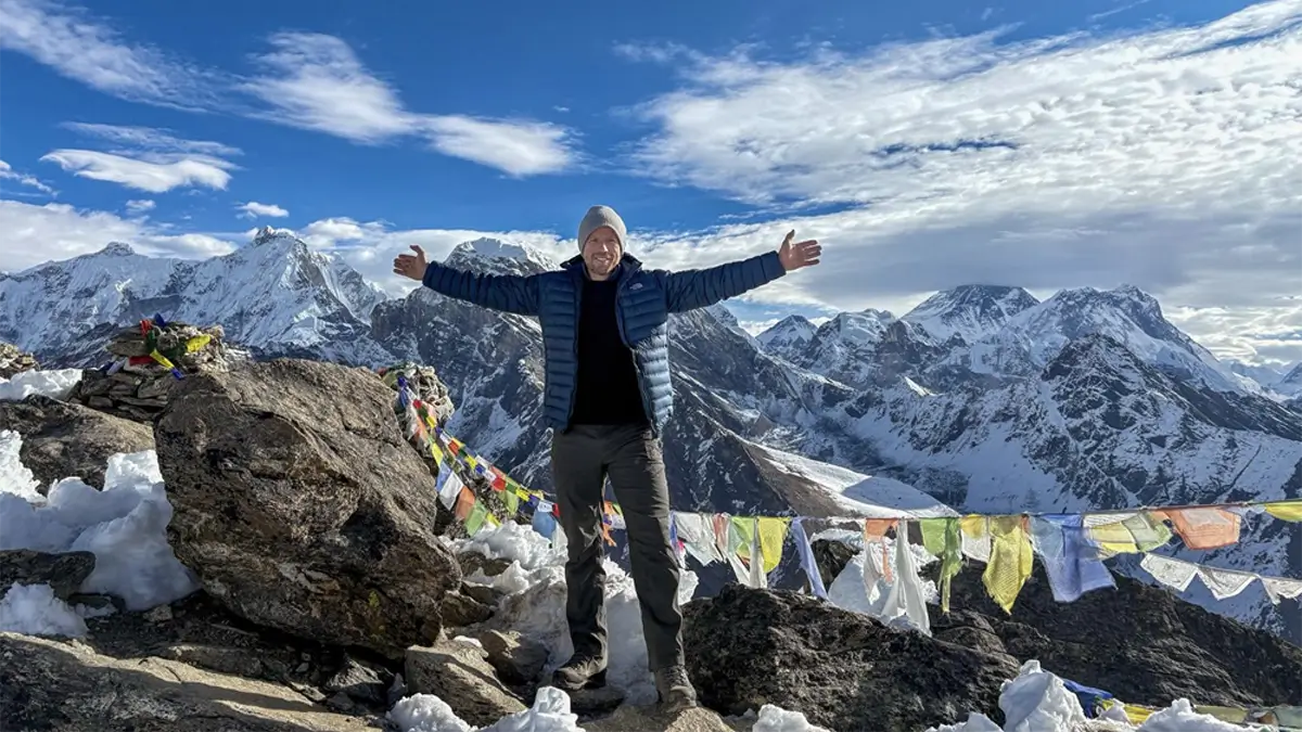 Himalayan mountain view from Gokyo Ri including cho oyu, gyachung kang, pumari, khumbutse peak, changtse, south col, everest, nuptse, lhotse