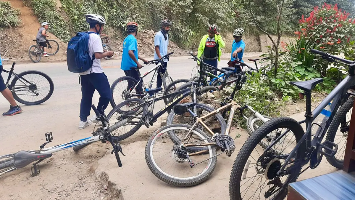 Nepal mountain biking tours in Kathmandu day trips