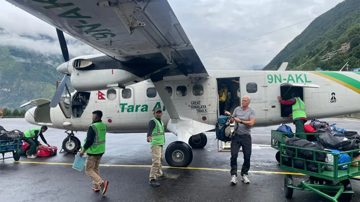 tenzing hillary lukla airport in nepal