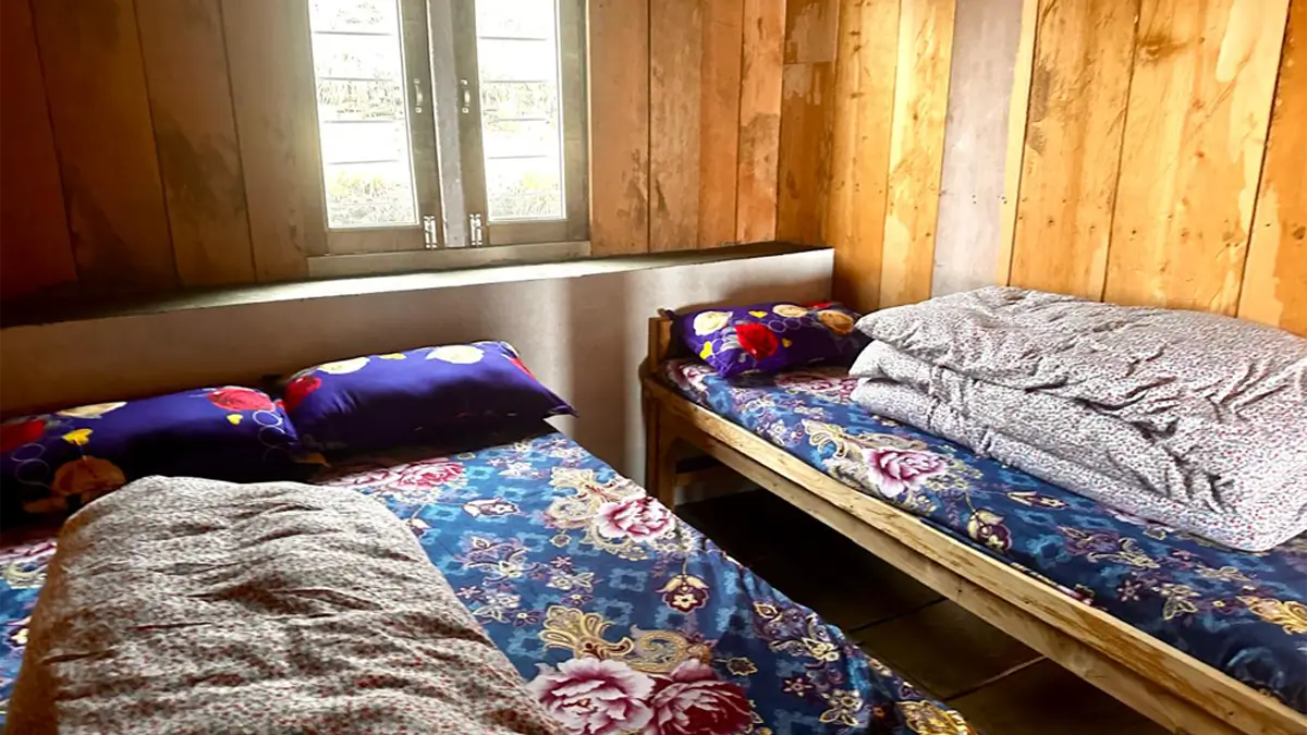 nepal trekking accommodation in the mountain
